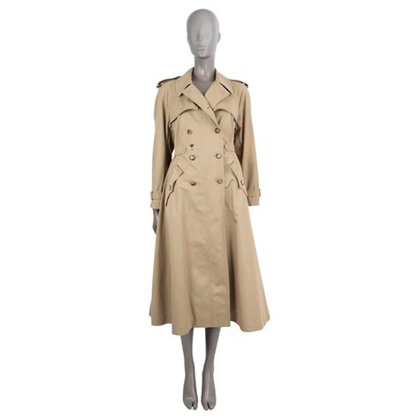 dior trench coat cape|Dior 30 montaigne coats.